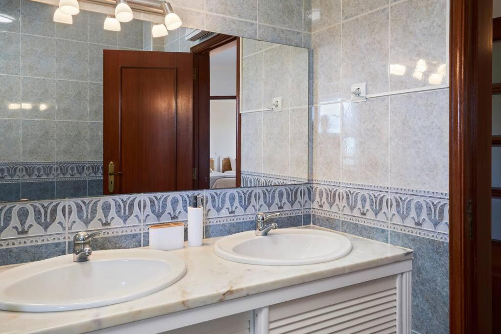 Apartment Seaside Serenity Beachside Albufeira