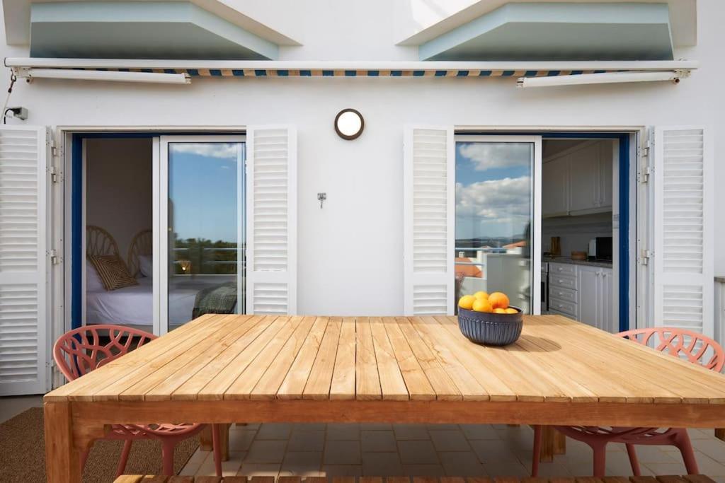 Apartment Seaside Serenity Beachside *