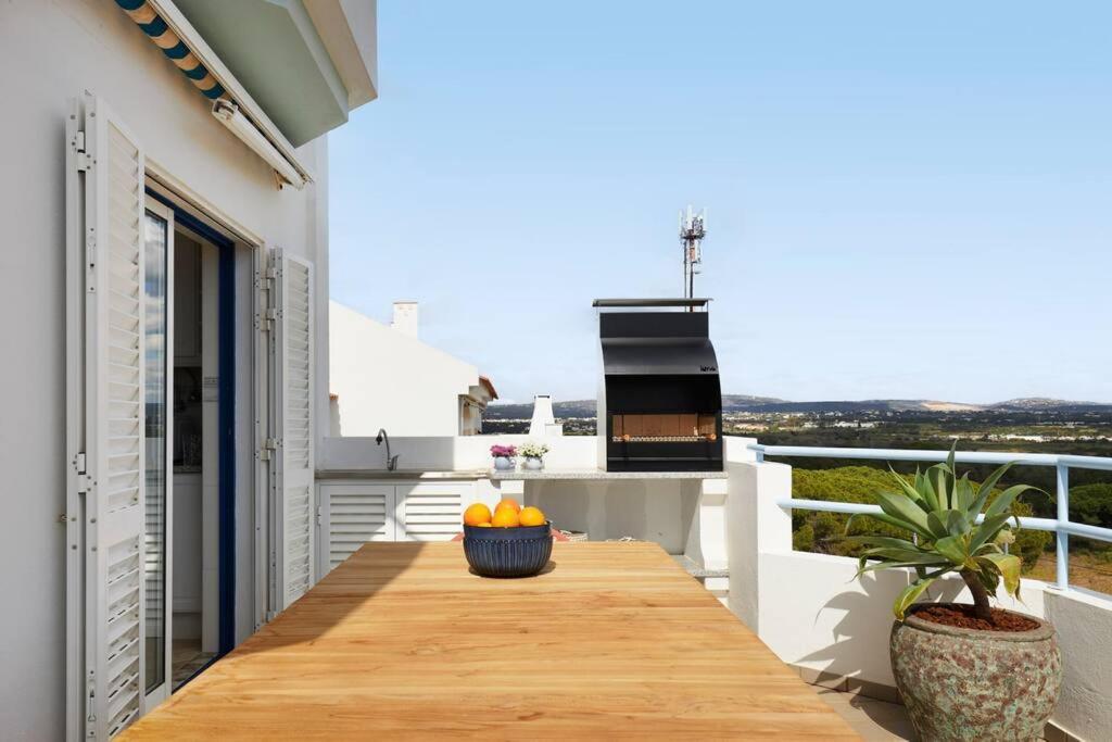 Seaside Serenity Beachside Apartment *
